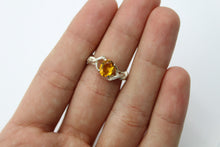 Load image into Gallery viewer, Dainty Golden Citrine Nature Ring