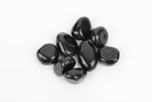 Load image into Gallery viewer, Obsidian Tumbled Stones