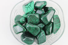 Load image into Gallery viewer, Malachite Tumbled Stone