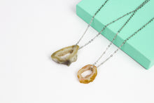 Load image into Gallery viewer, Druzy Crystal Necklace