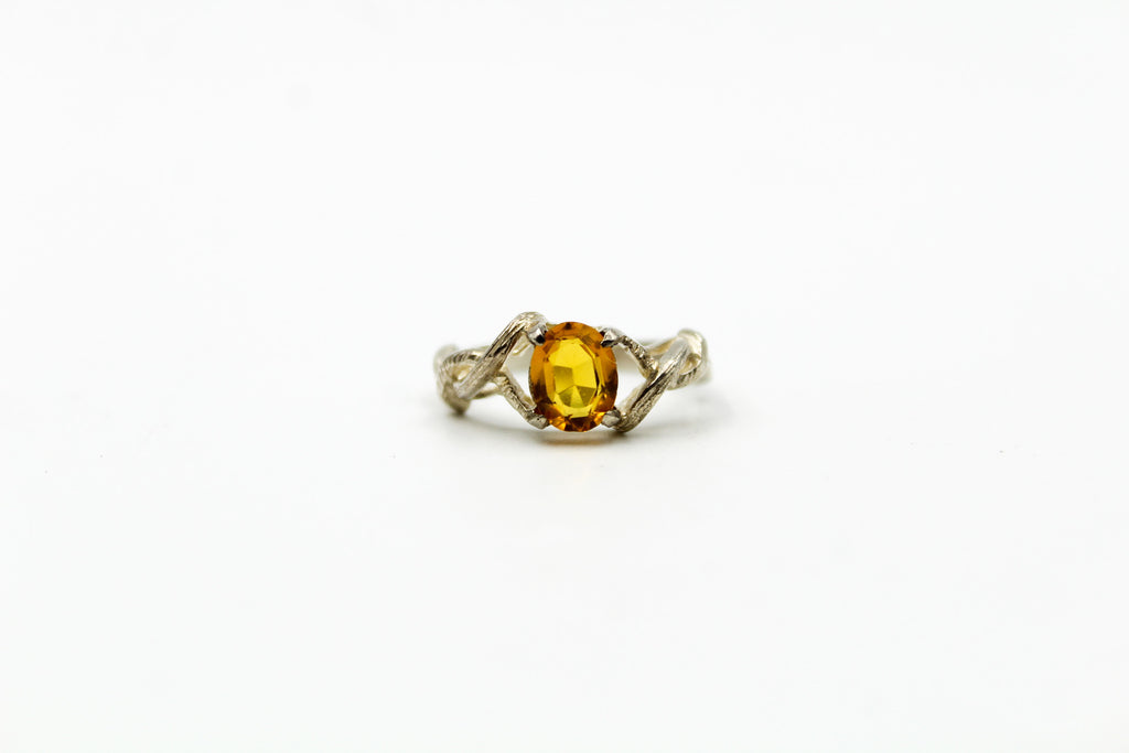 Dainty Golden Citrine Nature Ring