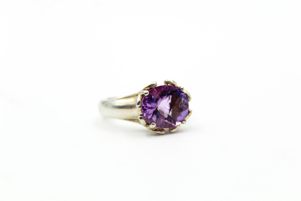 Amethyst Flower Ring