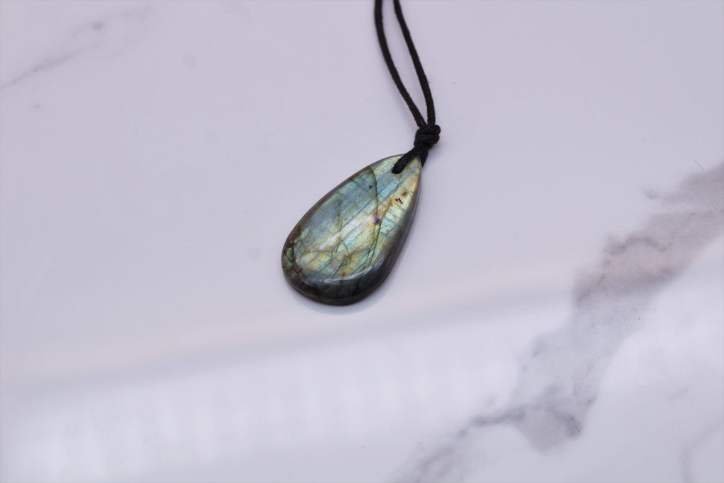 Labradorite Crystal Pendant - Empire Gems International
