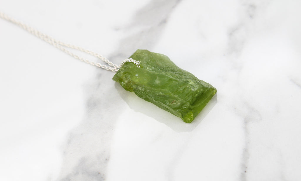 Raw Peridot Choker - Empire Gems International